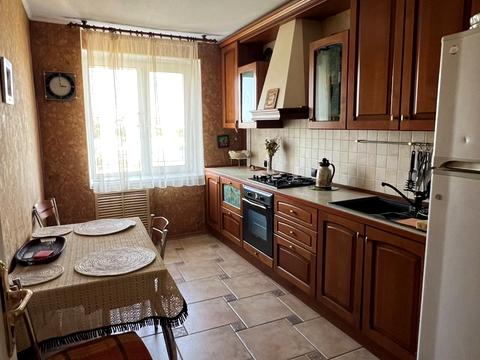 квартира по адресу Феодосийская ул., 4