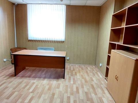 комерційна за адресою Винниченка вул., 11