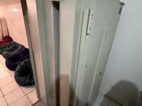 коммерческая по адресу Дмитрия Яворницкого просп. (Карла Маркса), 89