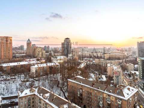 коммерческая по адресу Кловский спуск, 7