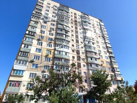 квартира за адресою Райдужна вул., 22