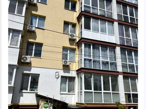коммерческая по адресу Громадянська ул., 4