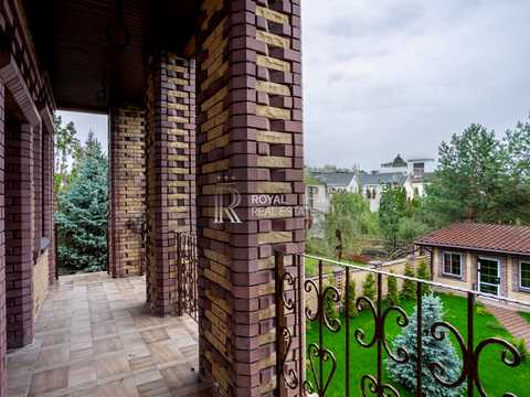будинок за адресою Лобановського вул., 5