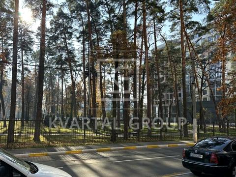 комерційна за адресою Матвія Донцова вул. (Тургенєвська), 24