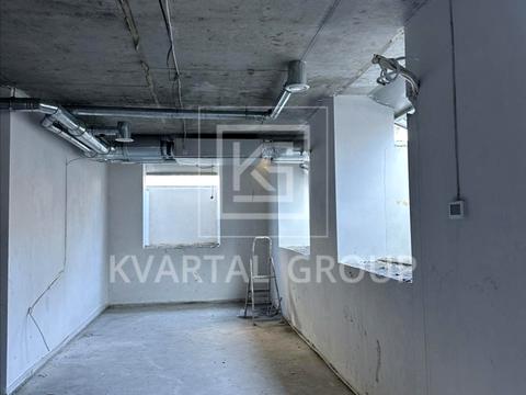 комерційна за адресою Матвія Донцова вул. (Тургенєвська), 24