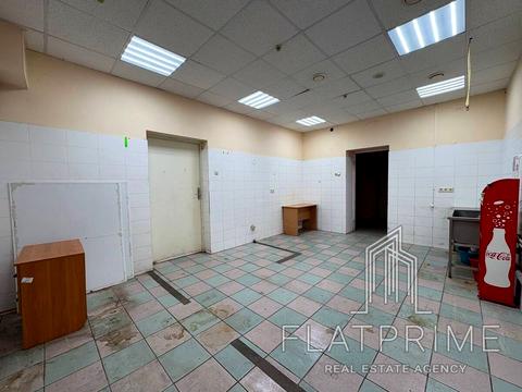 комерційна за адресою Урлівська вул., 12