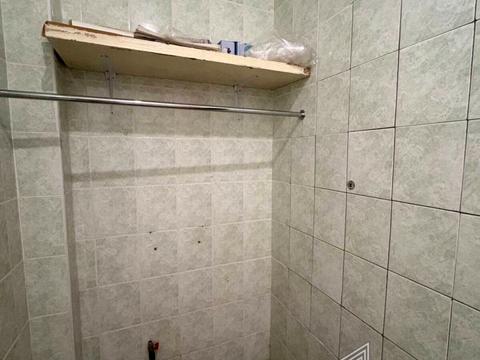 комерційна за адресою Урлівська вул., 12