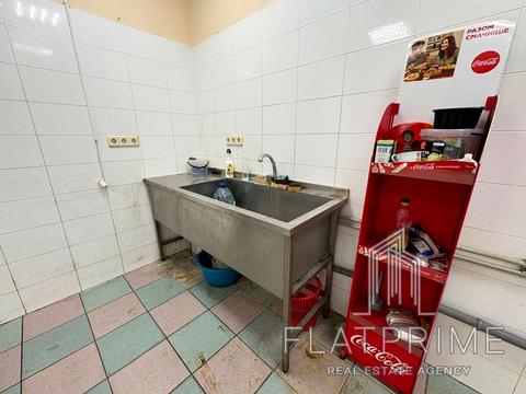 комерційна за адресою Урлівська вул., 12