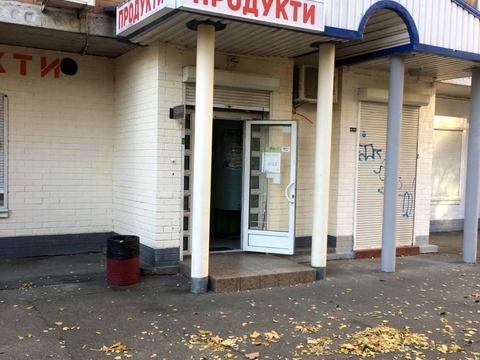 комерційна за адресою Урлівська вул., 12