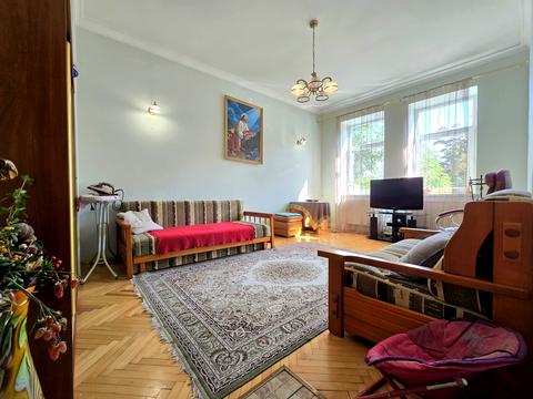 квартира за адресою Круп'ярська вул., 1