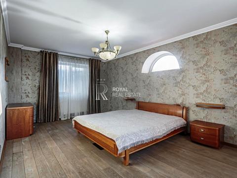 дом по адресу Петропавлівська ул., 1