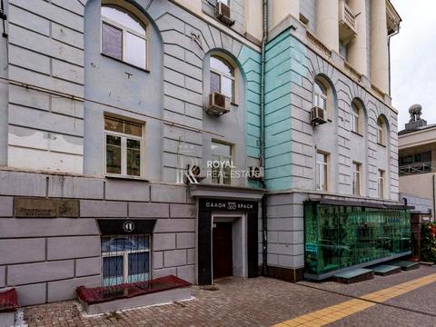 коммерческая по адресу Евгения Чикаленко ул. (Пушкінська), 20