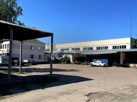 коммерческая по адресу вул. Центральна, 5
