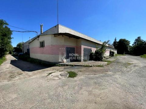 коммерческая по адресу вул. Центральна, 5