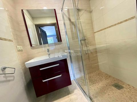 комерційна за адресою Голосіївська вул., 7