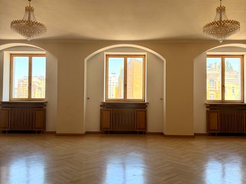 квартира за адресою Євгена Чикаленка вул. (Пушкінська), 20