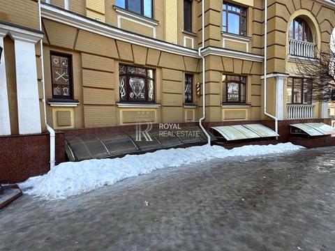 комерційна за адресою Гончарна вул., 2
