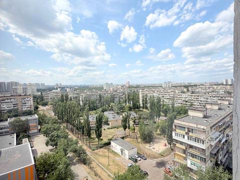 квартира за адресою Мілютенка вул., 17-Б