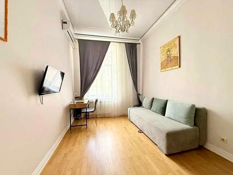 квартира за адресою Київ, Шота Руставелі вул., 12
