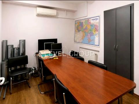 коммерческая по адресу Введенская ул., 25 а
