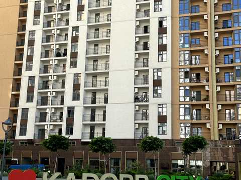 квартира за адресою Краснова вул., 1-Б