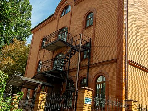 коммерческая по адресу Камянская ул. (Дніпродзержинська), 77