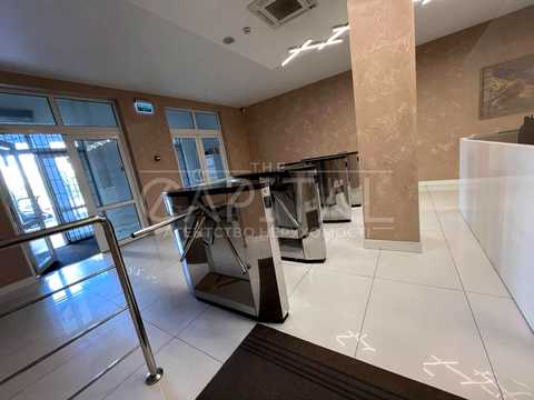 комерційна за адресою Київ, Анни Ахматової вул., 13Е