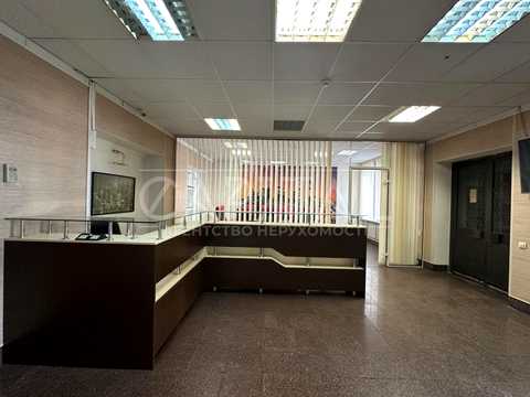 коммерческая по адресу Амвросия Бучмы бульв., 5