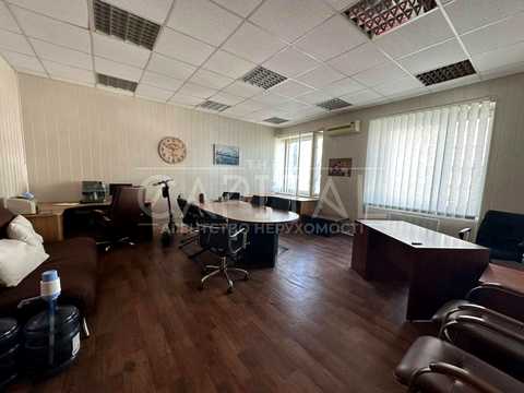 коммерческая по адресу Амвросия Бучмы бульв., 5