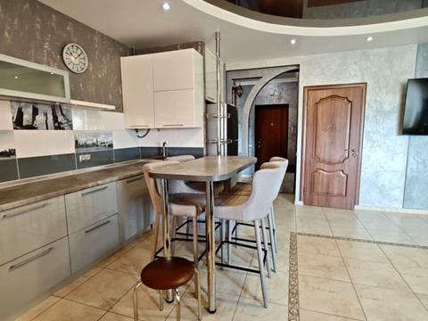 квартира за адресою Дорошенка вул., 7