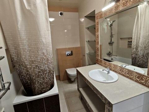 квартира за адресою Дорошенка вул., 7
