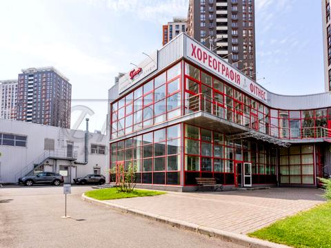 коммерческая по адресу Днепровская набережная ул., 18