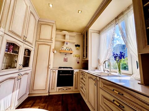 квартира за адресою Михайла Бойчука вул. (Кіквідзе), 15