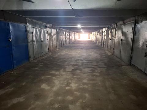 паркомісце за адресою Сигнівка вул., 5