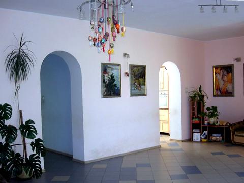 комерційна за адресою Вітовського, 36