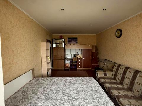 квартира за адресою Ревуцького вул., 11-Г