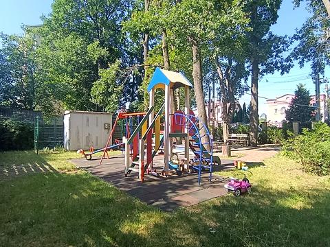 квартира за адресою Абрикосова вул., 6