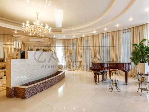будинок за адресою Київ, Богатирська вул., 1