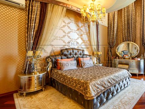 будинок за адресою Київ, Богатирська вул., 1