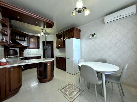 квартира за адресою Валерія Лобановського просп. (Червонозоряний), 4-В