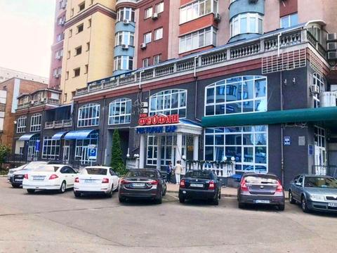 коммерческая по адресу Вячеслава Черновола ул., 25