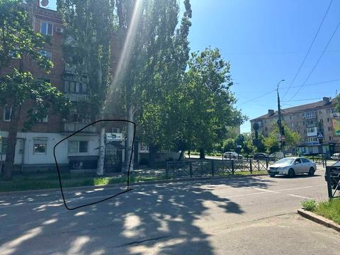 комерційна за адресою Бузника вул., 10