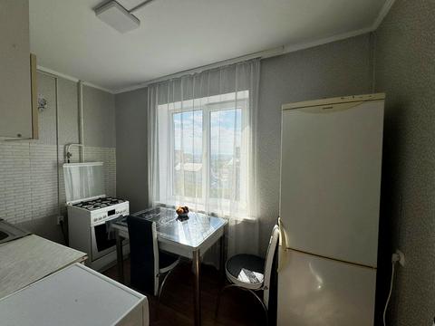 квартира по адресу Степана Бандери ул., 22/1
