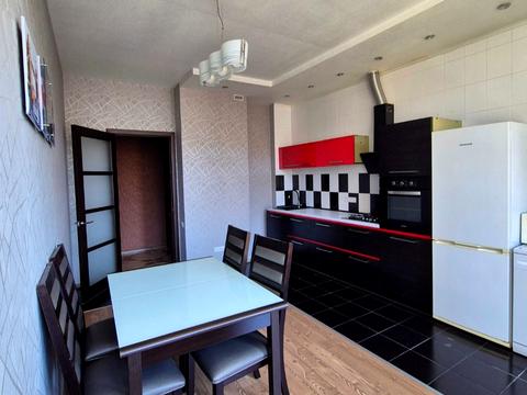 квартира за адресою Петра Болбочана вул. (Клапцова), 52