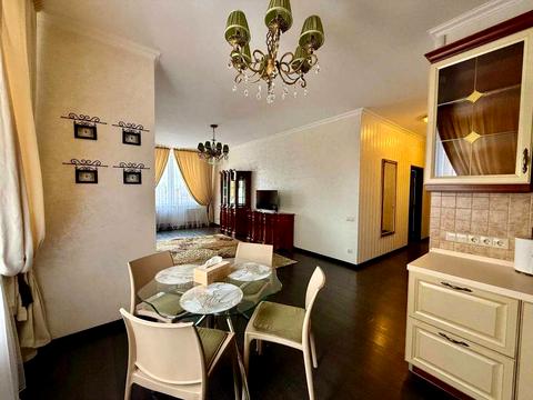 квартира за адресою Дмитрівська вул., 80