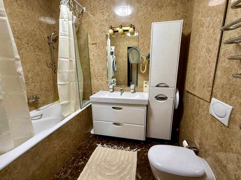 квартира за адресою Дмитрівська вул., 80