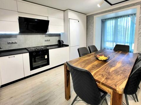 квартира за адресою Миколаївська вул., 23