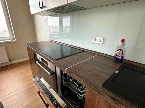 квартира за адресою Академіка Глушкова просп., 9-В