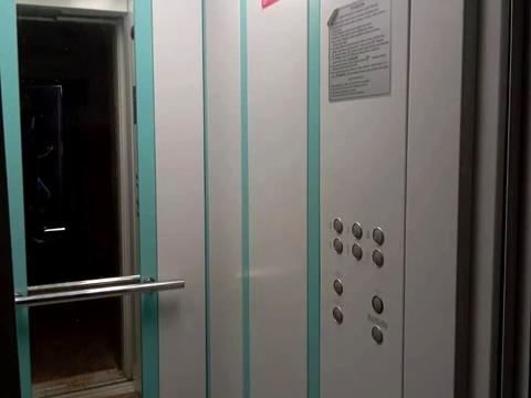 квартира по адресу Дмитрия Яворницкого просп. (Карла Маркса), 113