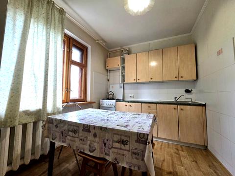 квартира за адресою Дніпро, Героїв просп., 4